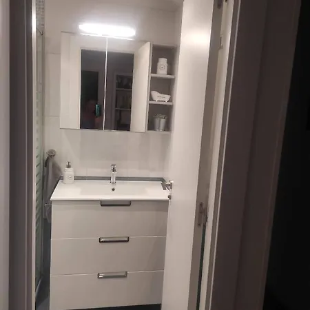 Habitación Céntrica Enorme Parking Privado Desayuno Baño Privado Habitación en casa particular